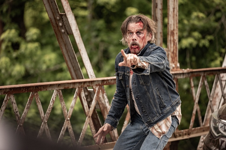 The Lowdown, a fine anno arriva su Disney+ una tra le migliori serie del 2025 con un Ethan Hawke superlativo The Lowdown, a fine anno arriva su Disney+ una tra le migliori serie del 2025 con un Ethan Hawke superlativo