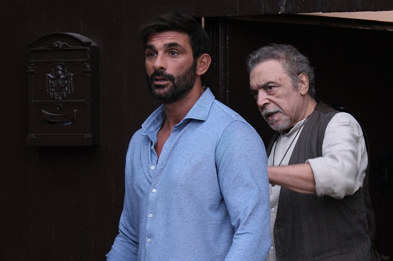 Seduci e Scappa – Purché finisca bene, il film tv stasera in tv Seduci e Scappa – Purché finisca bene, il film tv stasera in tv
