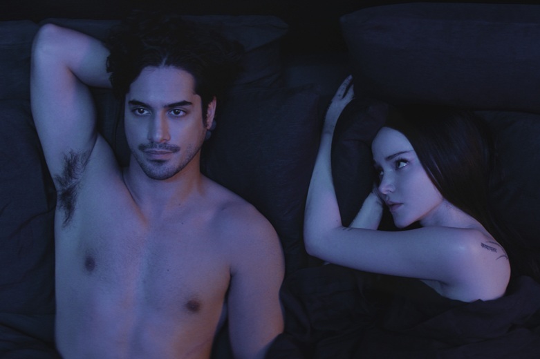 56 giorni, il seducente thriller con Dove Campbell e Avan Jogia arriva su Prime Video 56 giorni, il seducente thriller con Dove Campbell e Avan Jogia arriva su Prime Video