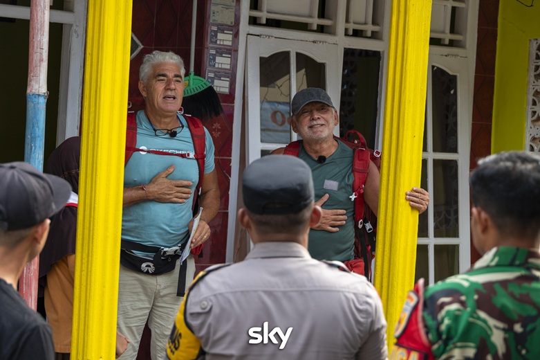 Pechino Express 2026: terza tappa tra vulcani e Isola di Giava, eliminati gli Ex Pechino Express 2026: terza tappa tra vulcani e Isola di Giava, eliminati gli Ex