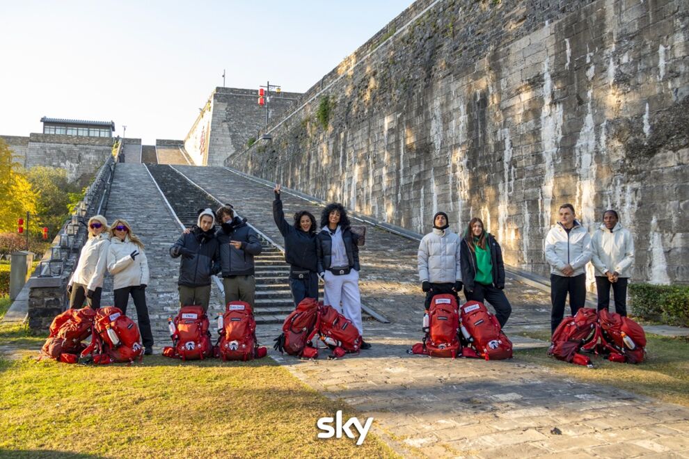 Pechino Express, settima tappa con l’incubo dei 7 mostri: chi è stato eliminato? Pechino Express, settima tappa con l’incubo dei 7 mostri: chi è stato eliminato?