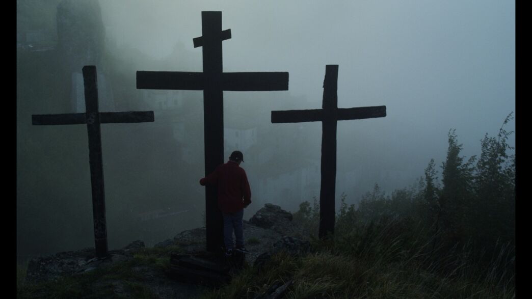 Sacro Moderno, il documentario su una piccolo comunità montana che cerca di sopravvivere Sacro Moderno, il documentario su una piccolo comunità montana che cerca di sopravvivere