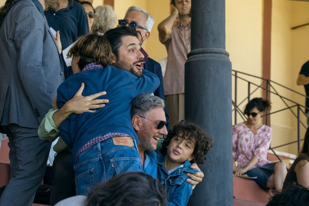 Storia della mia famiglia 2, la recensione: che bello quando una bella serie non si perde per strada Storia della mia famiglia 2, la recensione: che bello quando una bella serie non si perde per strada