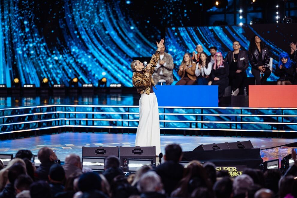Super Karaoke con Michelle Hunziker, gli ospiti delle due puntate 8 e 10 giugno Super Karaoke con Michelle Hunziker, gli ospiti delle due puntate 8 e 10 giugno