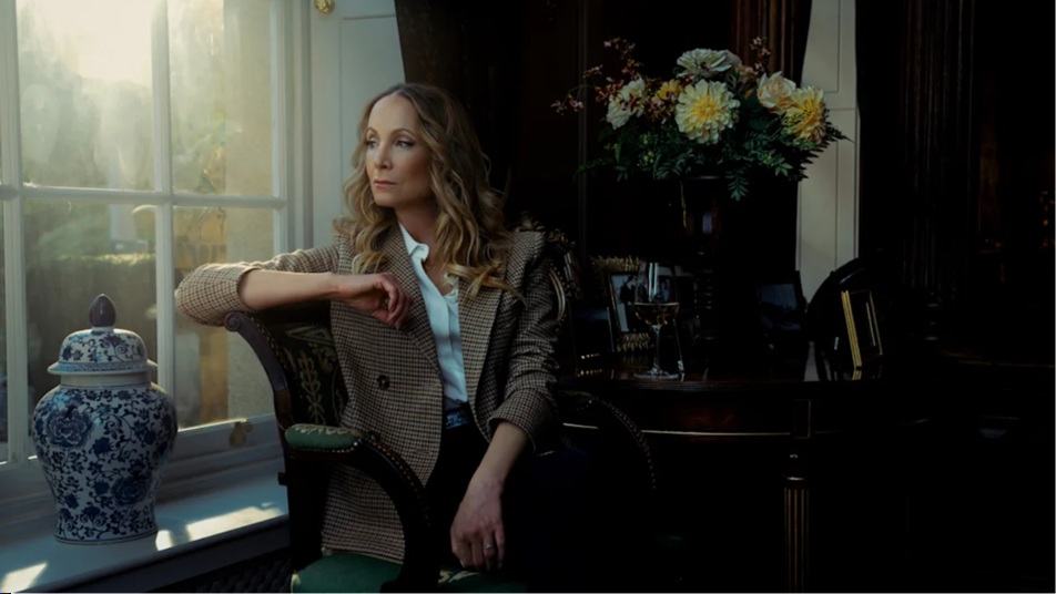 Notizie serie tv: Lesley Manville in Escorted, Joanne Froggatt in I magnifici sette Notizie serie tv: Lesley Manville in Escorted, Joanne Froggatt in I magnifici sette