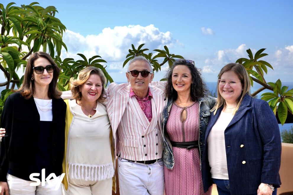 Bruno Barbieri 4 Hotel, nona stagione: prima puntata alle Eolie (tra Lipari e Salina) Bruno Barbieri 4 Hotel, nona stagione: prima puntata alle Eolie (tra Lipari e Salina)